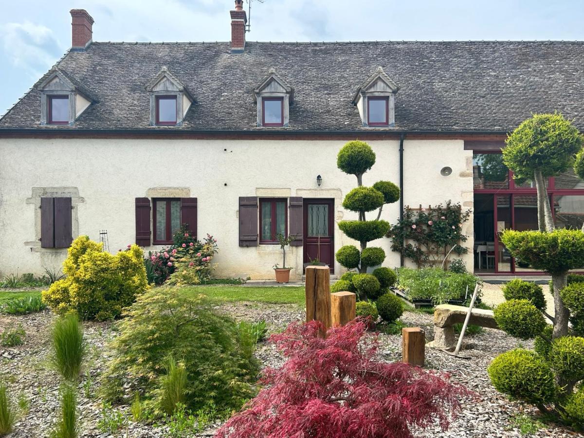 La Loubertine Bed & Breakfast Geanges Exterior photo